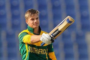 సఫారీ జట్టుకు మరో ఎదురు దెబ్బ..? కొత్త కెప్టెన్ రాణిస్తాడా..?