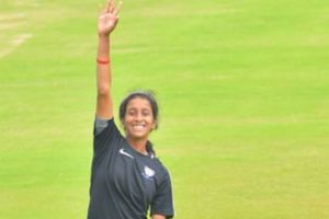 ఐదో టీ20 టర్నింగ్ పాయింట్, సిక్స్ బౌండరీకి వెళ్లే బంతిని క్యాచ్: వైరల్ (వీడియో)