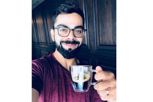 ఇంట్లో కాఫీ తాగుతున్నాను. చాలా బాగుంది: కోహ్లీ ట్వీట్‌