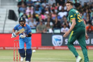 డర్బన్‌లో సరికొత్త అధ్యాయం: వన్డే చరిత్రలో నాలుగోసారి, కోహ్లీ 3సార్లు