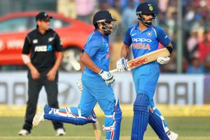 కోహ్లీని రనౌట్ చేయడం రోహిత్‌కు ఇది ఏడోసారి