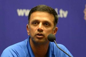 బకాయిలు చెల్లించిన బీసీసీఐ: అత్యధికంగా ద్రవిడ్‌కు రూ. 2.43 కోట్లు