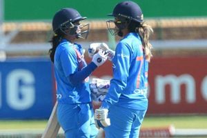 ఐసీసీ ర్యాంకులు: మిథాలీకి షాక్, కెరీర్‌లోనే బెస్ట్‌కు స్మృతి మందాన