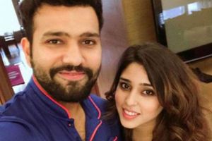 వాలెంటైన్స్‌ డే: భార్యకు రోహిత్ శర్మ ఇచ్చిన గిఫ్ట్ ఇదే