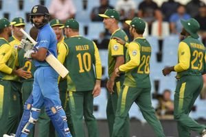 'ఔట్ అవుతాడనుకున్నా కానీ, మరీ ఇంత త్వరగా అనుకోలేదు'