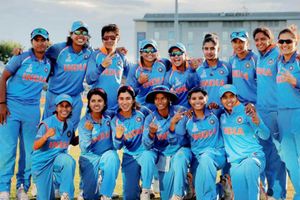 'మిథాలీ సేనను పొగడ్తలతో ముంచేస్తున్న సెహ్వాగ్'