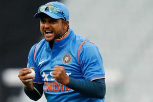 మూడు టీ20ల సిరిస్ కోసం సఫారీ పర్యటనకు సురేశ్ రైనా