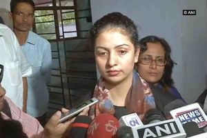 క్రికెటర్ షమీ కేసులో మరో మలుపు: బీసీసీఐ సాయం తీసుకోనున్న భార్య