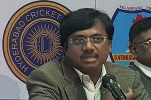 హెచ్‌సీఏలో ఊహించని పరిణామం: అధ్యక్షునిగా వివేక్‌ అనర్హుడు