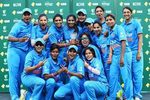 ఇంగ్లాండ్‌తో మూడు వన్డేల సిరిస్‌కు భారత జట్టు ఎంపిక