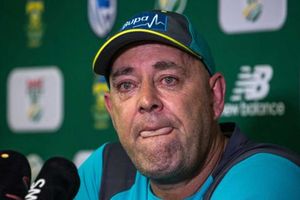 ఆస్ట్రేలియా కోచ్ డారెన్ లీమన్ పదవికి రాజీనామా..?