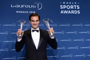 నాదల్ వల్లే నెంబర్ వన్ ర్యాంకులో: రోజర్ ఫెదరర్ ఉద్వేగం (వీడియో)