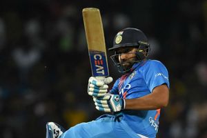 బంగ్లాదేశ్‌పై ఘన విజయం: నిదాహాస్ ట్రోఫీ ఫైనల్లో టీమిండియా