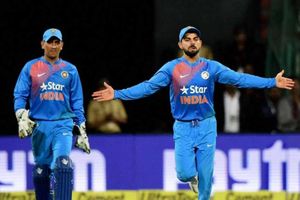 కోహ్లీ పొగరు.. ధోనీ ప్రశాంతత భారత్‌కు వరల్డ్‌కప్‌ను తీసుకొస్తుంది