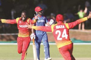 అఫ్గాన్‌కు మరో షాక్.. దూసుకుపోతోన్న వెస్టిండీస్, జింబాబ్వే