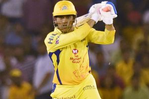 దటీజ్ ధోనీ: జట్టు ఓడినా.. పోరాటం నిలిచిపోయింది