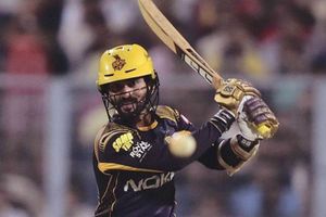 12వ ఆటగాడు: దినేశ్ కార్తీక్ ఖాతాలో మరో అరుదైన రికార్డు