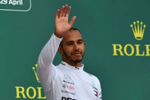 అజర్‌బైజాన్‌ గ్రాండ్‌ప్రీ విజేతగా లూయిస్ హామిల్టన్‌