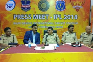 ఉప్పల్ స్టేడియంలో ఐపీఎల్ మ్యాచ్‌లు: పోలీసు వారి సూచన ఇదే