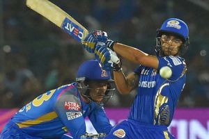 ధోని ఇచ్చిన ట్రిక్స్‌తోనే ఐపీఎల్‌లో రాణిస్తున్నా: ఇషాన్ కిషన్