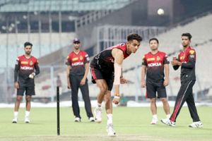 ఐపీఎల్: గాయంతో మరో ఆటగాడు టోర్నీ మొత్తానికి దూరం