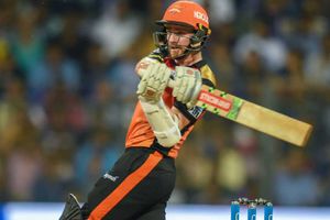 ఐపీఎల్ 2018: ఈ సీజన్‌లో విలియమ్సన్‌ తొలిసారి ఇలా (వీడియో)