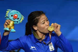 కామన్వెల్త్: స్వర్ణం గెలిచిన మేరీకోమ్, శనివారం 3 స్వర్ణాలు, 2 రజతాలు