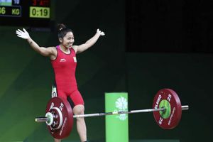 కామన్వెల్త్‌ గేమ్స్‌లో భారత్‌కు తొలి స్వర్ణం (వీడియో)