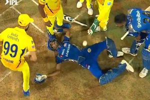 హార్దిక్ పాండ్యా పడిపోయాడు.. పరుగు తీస్తుండగా బ్రావో తగలడంతో..