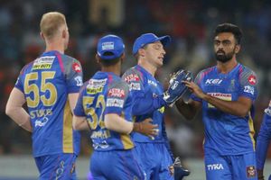 బెంగుళూరు జట్టు చేసినట్లే రాజస్థాన్ కూడా ఆ ఒక్క రోజు...?