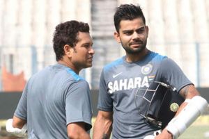 నా రికార్డు బ్రేక్ చేస్తే కోహ్లీతో కలిసి షాంపైన్ తాగుతా: సచిన్