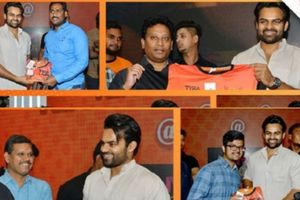 వర్షంతో సన్‌రైజర్స్‌ ప్రాక్టీస్ రద్దు: జెర్సీ ఆవిష్కరించిన సాయిధరమ్ తేజ్