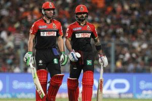 ఫాస్ట్ బౌలింగ్‌లో రివర్స్ స్వీప్: ఏబీకి ఉన్న నైపుణ్యం తనకు లేదన్న కోహ్లీ