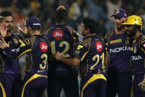 కోల్‌కతా ఆటగాళ్లు నిద్ర పట్టనీయకుండా చేశారు: షారూక్ ఖాన్