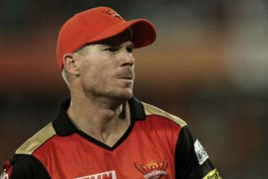 హైదరాబాద్‌ గర్వపడేలా చేయండి: సన్‌రైజర్స్‌కి వార్నర్ సందేశం