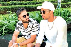 విండిస్‌తో వరల్డ్‌ XI టీ20 మ్యాచ్: భారత్ నుంచి కార్తీక్, పాండ్యాలకు చోటు