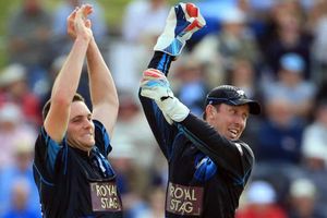 రోంచి, మెక్లన్‌గన్‌‌లకు జట్టు: ఐసీసీ వరల్డ్ ఎలెవన్ జట్టు ఇదే