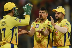 ఐపీఎల్ 2018: ఏ ఆటగాడు అందుకోని ఘనత సాధించిన కర్ణ్ శర్మ