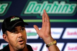 పీటర్సన్‌తో పటౌడీ ఉపన్యాసమా?: సీఓఏకు అమితాబ్‌ ఘాటు లేఖ