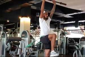 కోహ్లీ నుంచి రాహుల్‌కు.. అక్కడి నుంచి పాండ్యాకు..!!