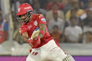 రాహుల్ బ్యాటింగ్‌కు ఫిదా అయ్యానంటూ.. పాకిస్థానీ యాంకర్ ట్వీట్