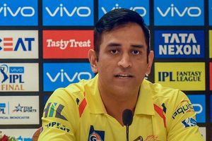 ఆటకు వయస్సు కొలమానం కాదు: ధోనీ