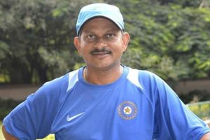 జింబాబ్వే జట్టు కోచ్‌గా లాల్‌చంద్ రాజ్‌పుత్