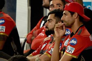 ప్లే ఆఫ్స్‌ నుంచి ఆర్‌సీబీ ఔట్‌: అప్పుడు... ఇప్పుడు ఆటగాళ్లు ఇలా