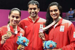 సింధు సిగ్గరి, సైనాకు పట్టుదల ఎక్కువ: గోపీచంద్