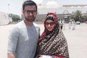 తల్లి కాబోయే ముందు పవిత్ర యాత్రలో సానియా మిర్జా దంపతులు