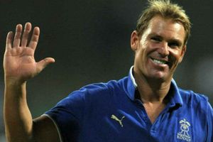 ఐపీఎల్‌ 2018 టైటిల్‌ సీఎస్‌కేదే: వార్న్ జోస్యం, అభిమానుల ఆగ్రహం