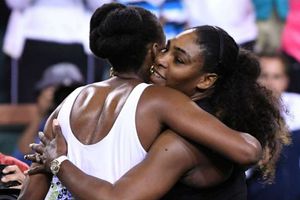 ఫ్రెంచ్ ఓపెన్: సెరెనా-వీనస్‌ జోడీకి వైల్డ్‌కార్డ్‌ ఎంట్రీ