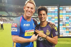 షేన్ వార్న్‌ సమక్షంలో కుల్దీప్ ఐపీఎల్ అత్యుత్తమ గణాంకాలు