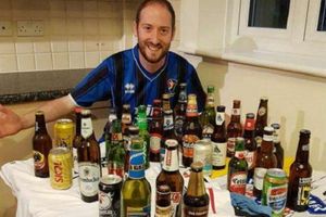 ఫిఫా వరల్డ్ కప్: టోర్నీలో పాల్గొనే 32 దేశాల బీర్లు ఒకేచోట!